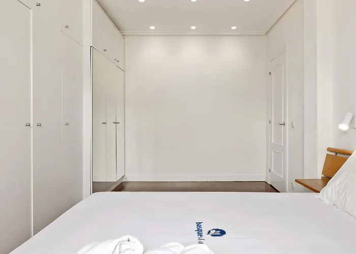 Katea - Basque * San Sebastián